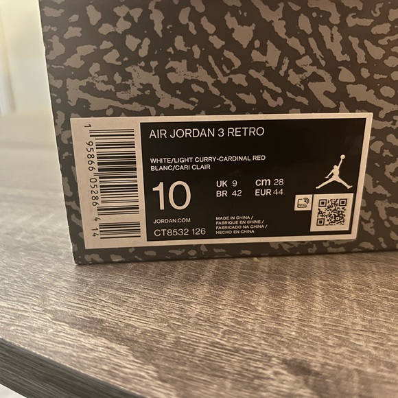 Red Cement 3 Jordan’s - Picture 2 of 9